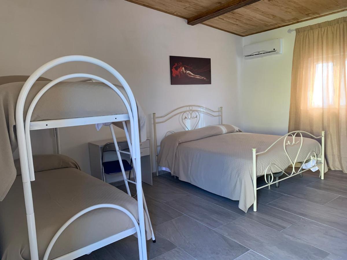 Casa Acito Bed and Breakfast Stornara Εξωτερικό φωτογραφία